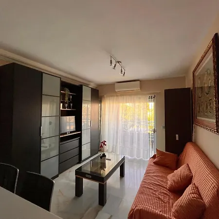 Apartment Costalago *
